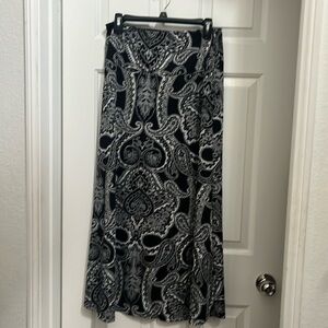 Women’s skirt.